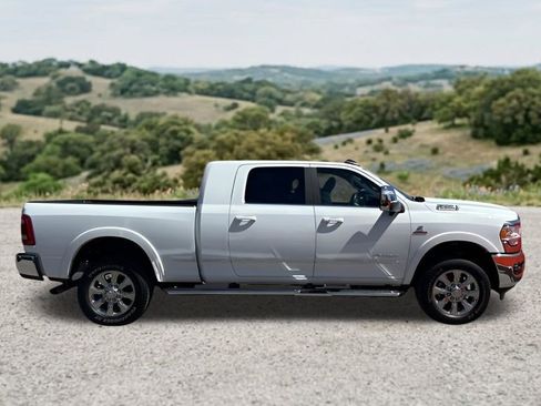 Used 2024 RAM 2500 Limited AWD/4WD image 12