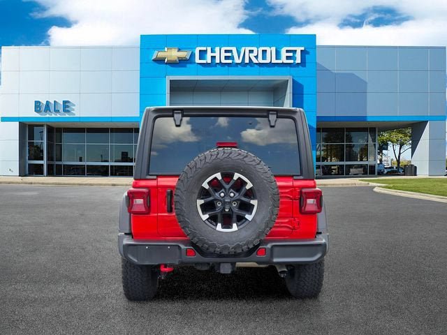 Used 2025 Jeep Wrangler Unlimited Rubicon AWD/4WD image 4