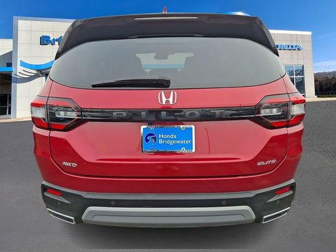 Used 2023 Honda Pilot Elite image 5