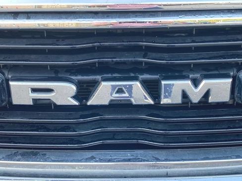 Used 2022 RAM 1500 Big Horn AWD/4WD image 11