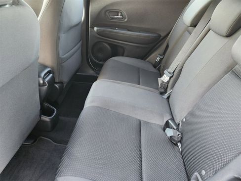 Certified 2022 Honda HR-V Sport image 28