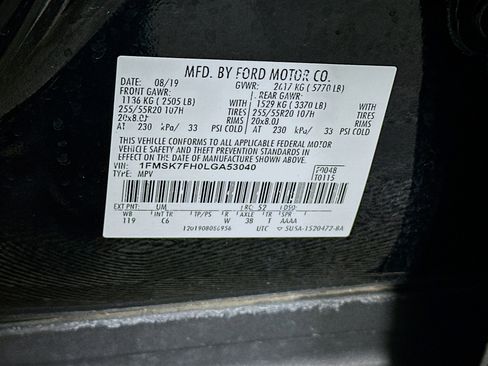 Used 2020 Ford Explorer Limited image 12