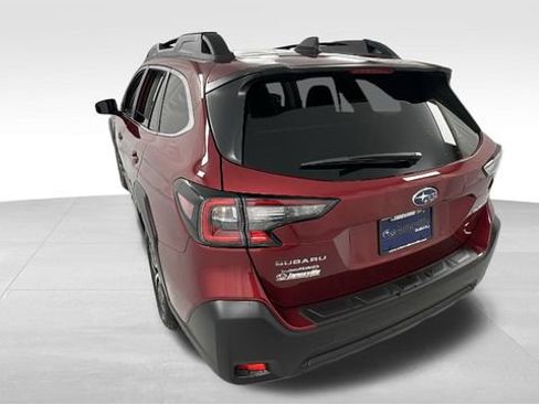 Certified 2025 Subaru Outback Premium image 5