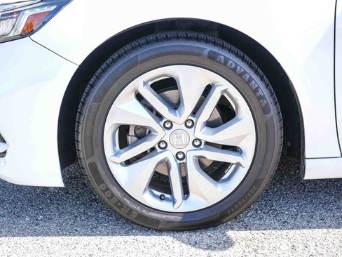 Used 2020 Honda Accord LX image 12