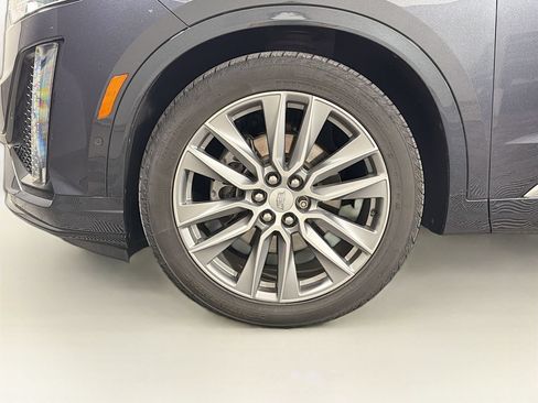 Used 2021 Cadillac XT6 Sport AWD/4WD image 34