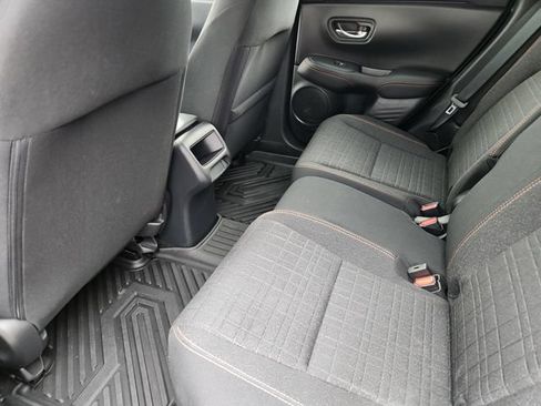 Used 2025 Honda HR-V Sport image 9