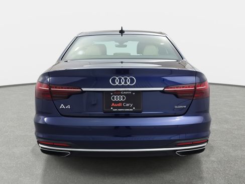 Used 2022 Audi A4 2.0T Premium w/ Convenience Package image 6