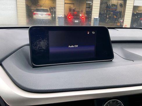 Used 2017 Lexus RX 350 image 23