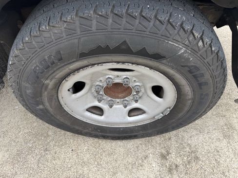 Used 2013 Chevrolet Express 3500 LT w/ LT Preferred Equipment Group image 17