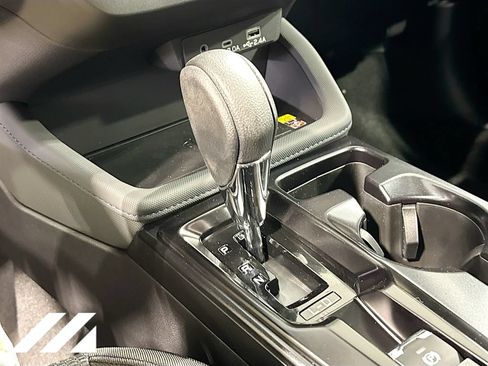 New 2026 Subaru Forester Premium AWD/4WD image 17