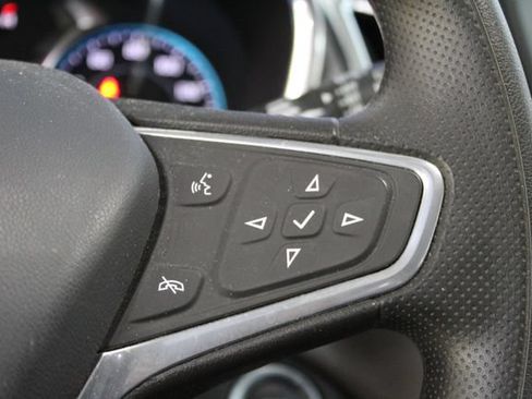 Used 2023 Chevrolet Equinox LS w/ LS Convenience Package AWD/4WD image 16