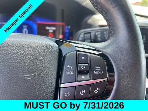 Used 2023 Ford Explorer Platinum w/ Technology Package AWD/4WD image 20