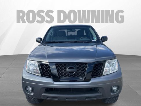 Used 2021 Nissan Frontier SV w/ Midnight Edition Floor Mats image 2