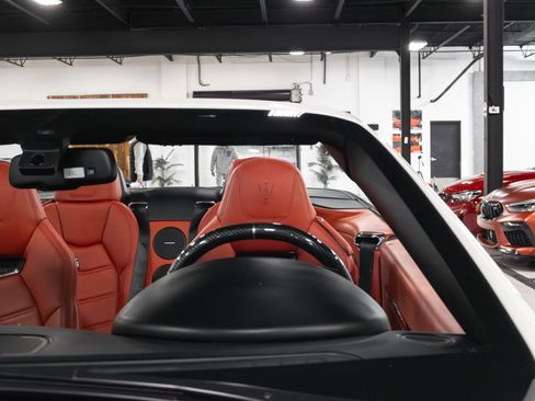 Used 2018 Maserati GranTurismo Sport image 73