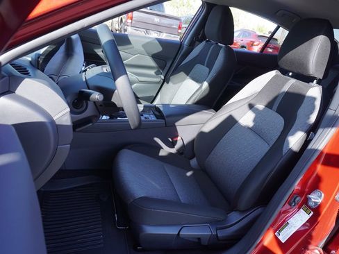 New 2026 Nissan Sentra SV w/ Floor Mat Package FWD image 13