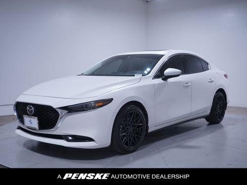 Used 2023 MAZDA MAZDA3 s image 1