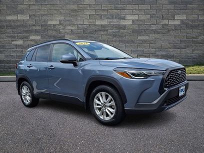 Used 2022 Toyota Corolla Cross LE w/ Moonroof Package