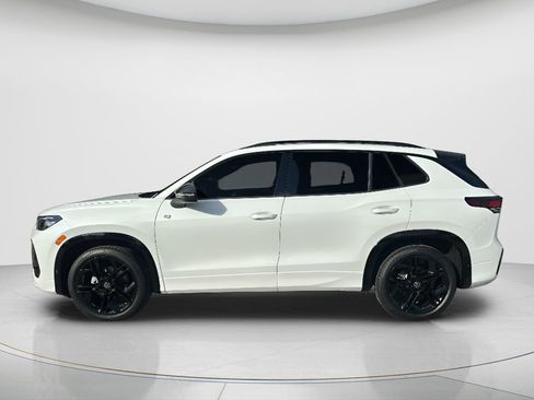 New 2026 Volkswagen Tiguan SE R-Line FWD image 2