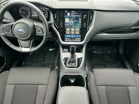 Used 2025 Subaru Outback Premium image 16