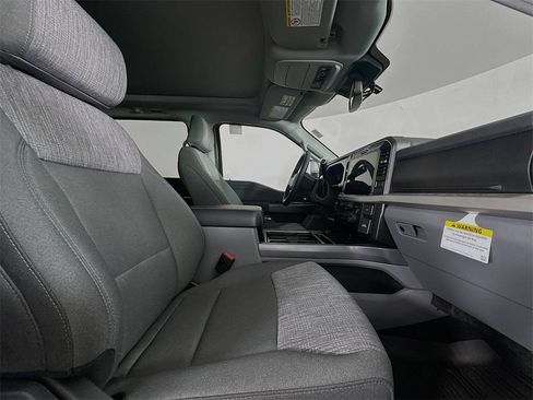 New 2026 Ford F350 XLT w/ XLT Premium Package image 29