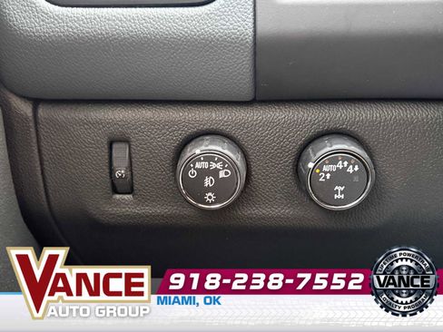 Used 2021 Chevrolet Colorado Z71 image 32