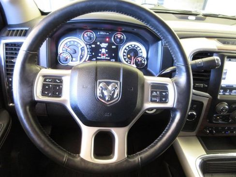 Used 2017 RAM 2500 Laramie w/ Convenience Group image 15