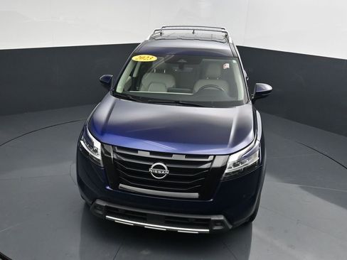 Used 2023 Nissan Pathfinder SL FWD image 28