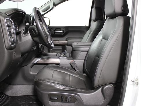 Used 2020 Chevrolet Silverado 1500 LTZ w/ LTZ Premium Package AWD/4WD image 7