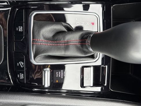 Used 2023 Jeep Compass Trailhawk image 18