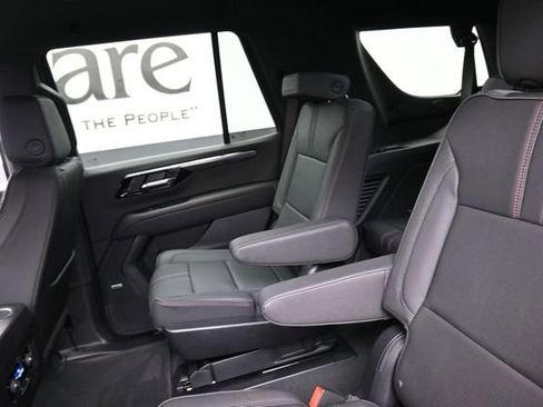 Used 2025 Chevrolet Tahoe RST w/ Comfort Package AWD/4WD image 21