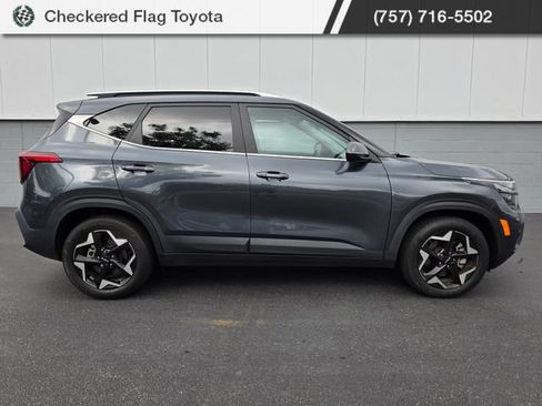 Used 2024 Kia Seltos EX AWD/4WD image 9