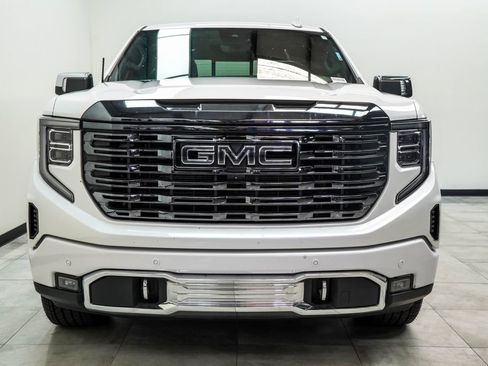 Used 2024 GMC Sierra 1500 Denali Ultimate AWD/4WD image 6