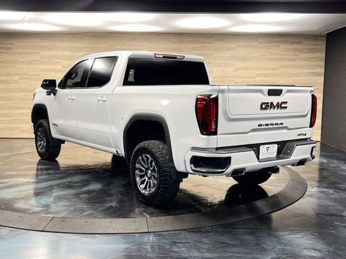 Used 2021 GMC Sierra 1500 AT4 image 16