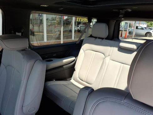 New 2026 Jeep Grand Wagoneer L 4WD image 7
