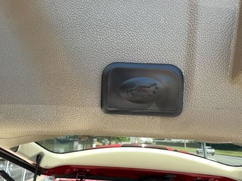 Used 2014 GMC Acadia Denali AWD/4WD image 31