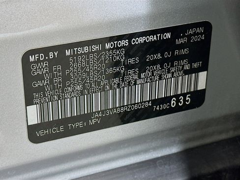 Used 2024 Mitsubishi Outlander SE image 12