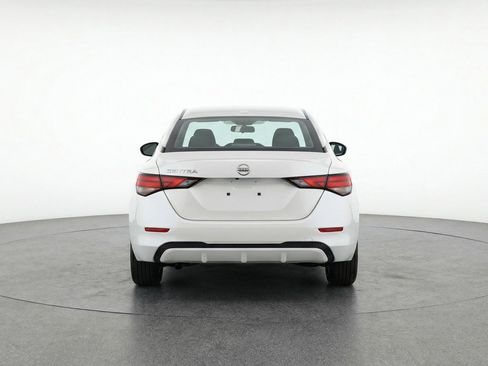 Used 2025 Nissan Sentra S FWD image 7