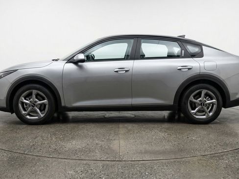 Used 2025 Kia K4 LXS image 5