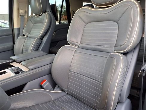 Used 2019 Lincoln Navigator Black Label w/ Cargo Package image 6