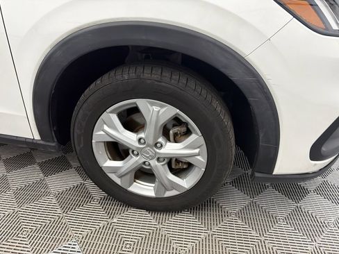 Used 2023 Honda HR-V LX image 12