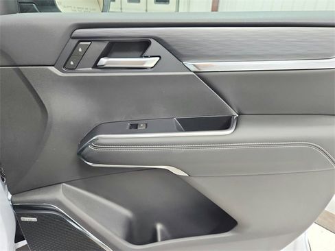 New 2026 GMC Acadia Elevation w/ Elevation Premium Package image 43