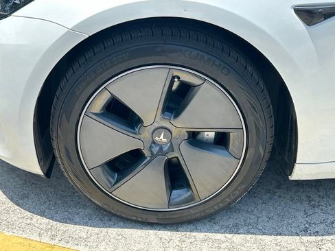 Used 2023 Tesla Model 3 Standard Range RWD image 45