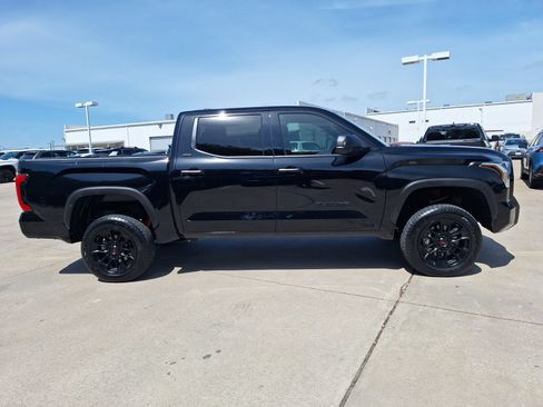 Used 2025 Toyota Tundra SR5 AWD/4WD image 7