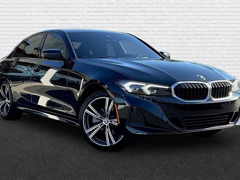 Used 2023 BMW 330i xDrive Sedan w/ Premium Package AWD/4WD image 3