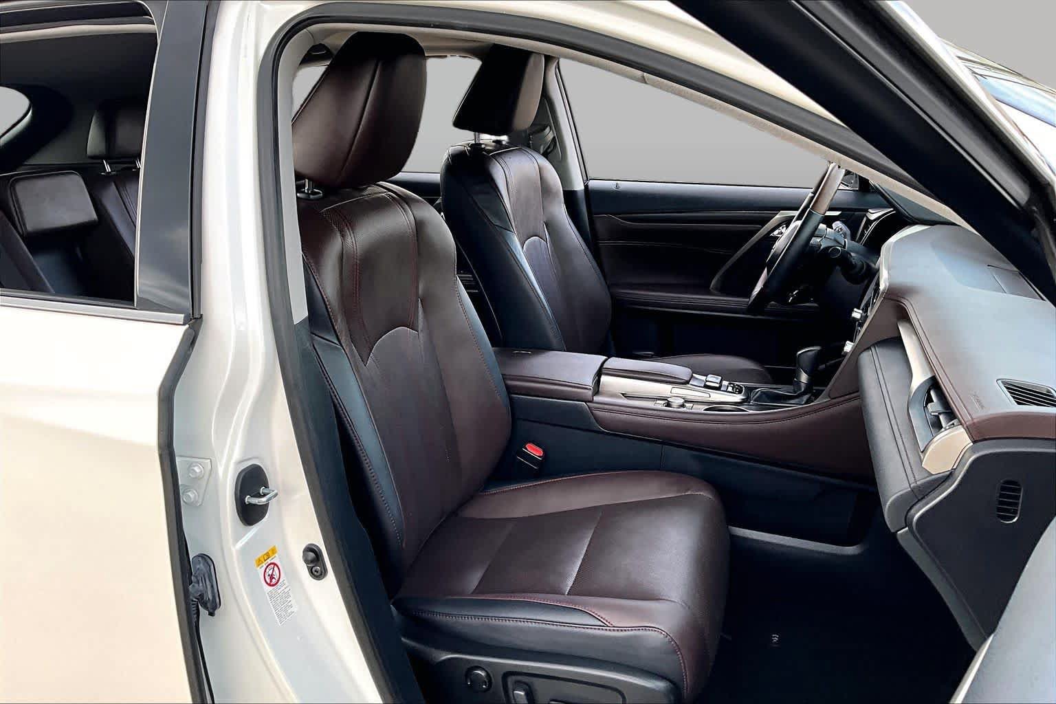 Used 2019 Lexus RX 350 FWD w/ Navigation Package image 9