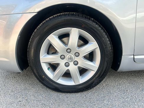 Used 2006 Toyota Avalon XL image 34