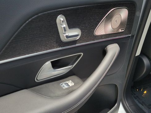 Certified 2026 Mercedes-Benz GLS 450 4MATIC image 12