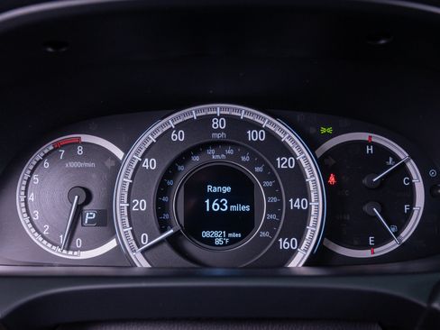 Used 2017 Honda Accord Touring image 23
