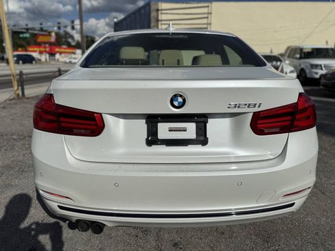 Used 2016 BMW 328i Sedan RWD image 6
