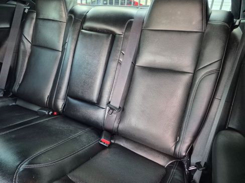 Used 2019 Dodge Challenger SXT RWD image 16